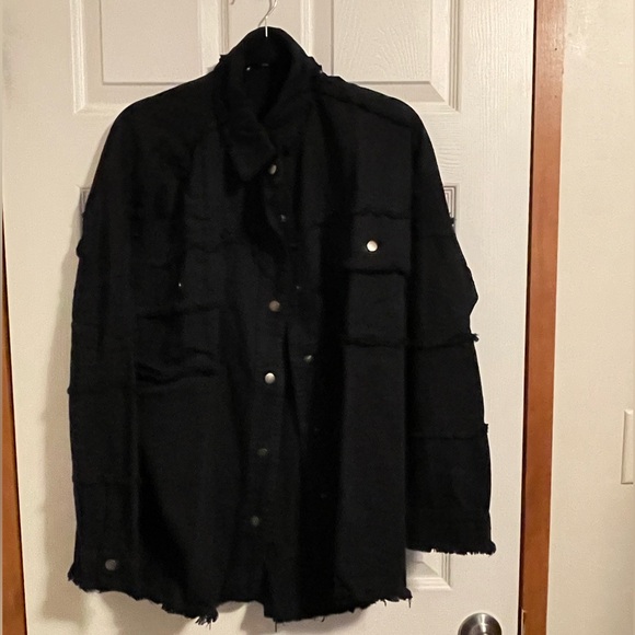 NWT ELAN Black ALL YOU NEED IS LOVE Shacket - Picture 5 of 6